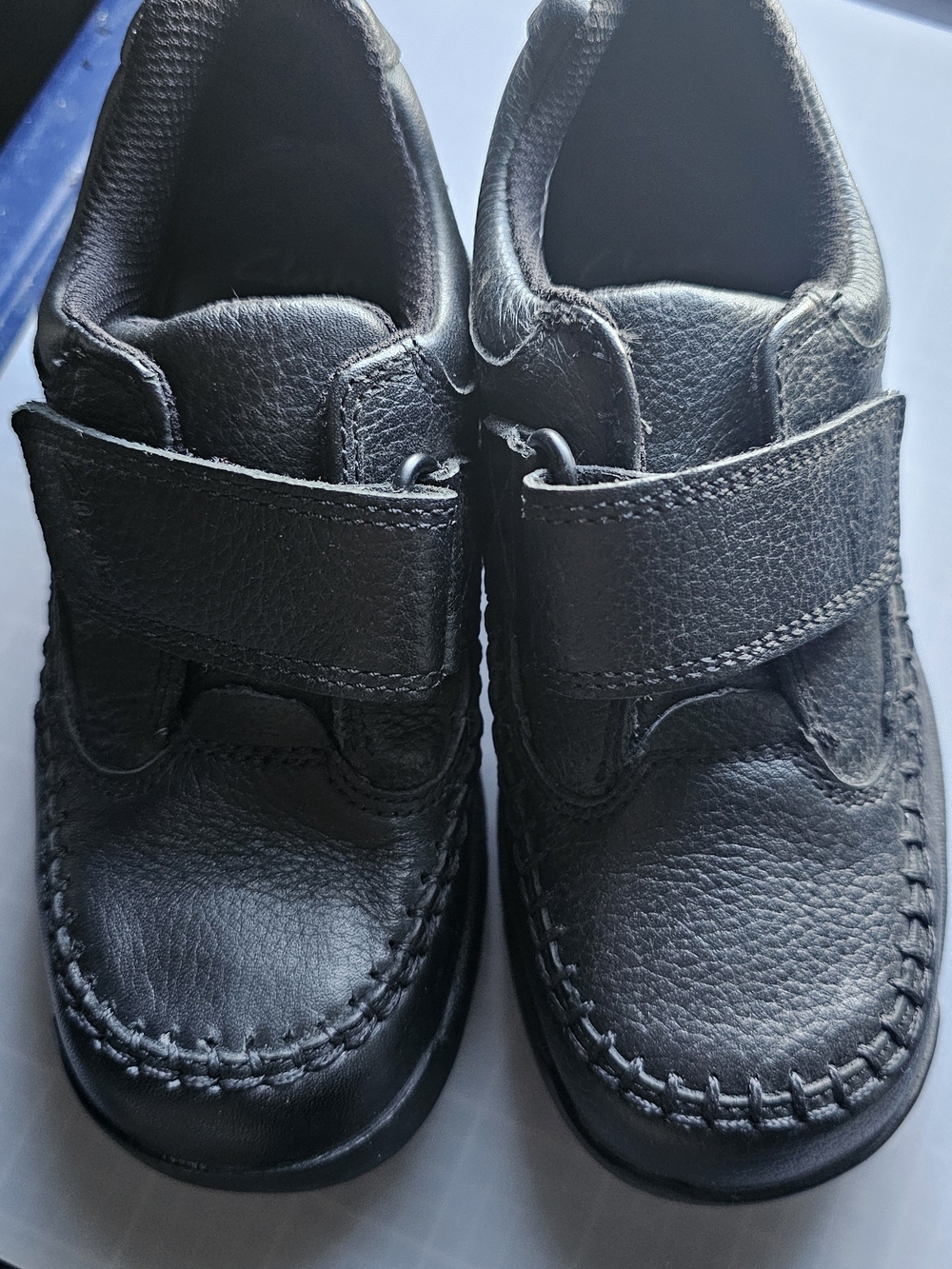 Clarks Kids Black Leather Velcro Moccasin School Shoes(129)